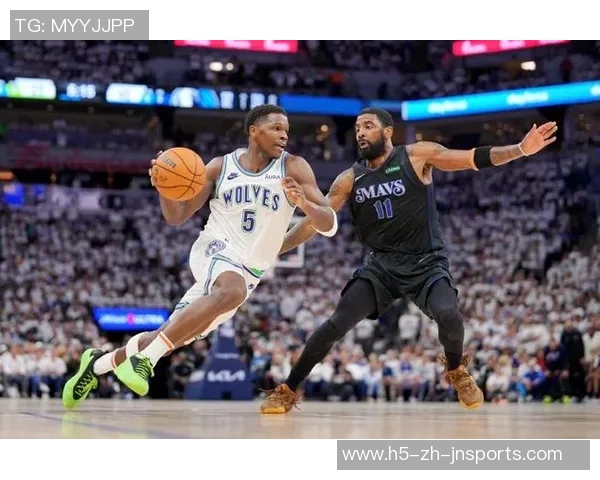 NBA精彩回顾：活塞战胜老鹰独行侠轻松击败篮网勇士力克森林狼展现强劲实力